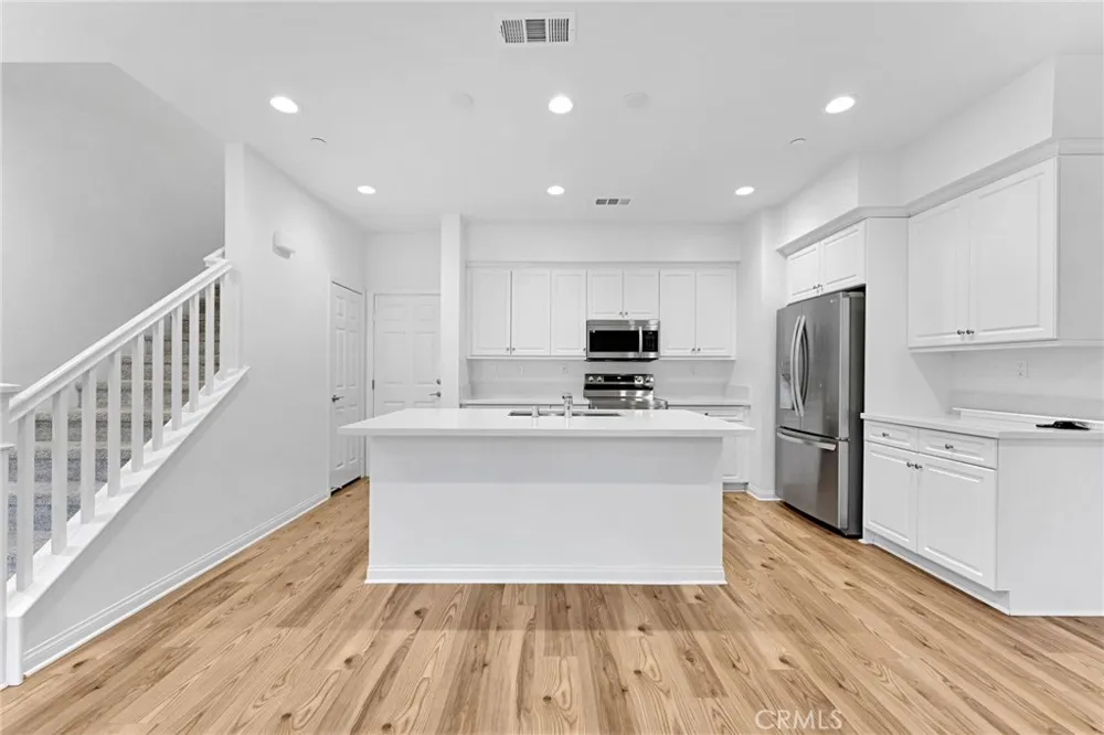 10765 Graphite St Spring Valley, CA 91977