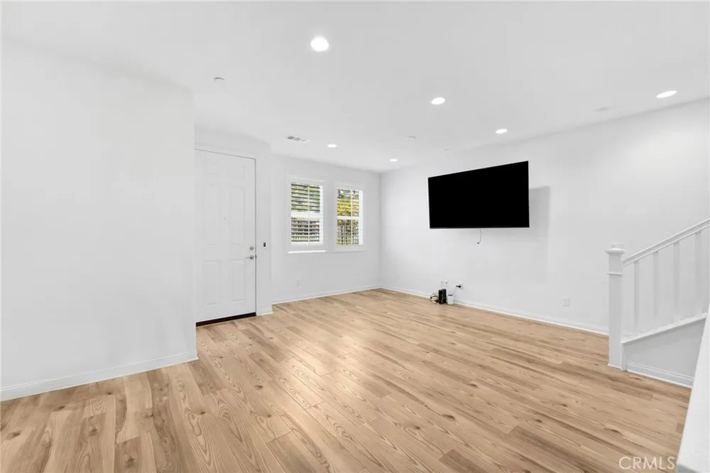 10765 Graphite St Spring Valley, CA 91977