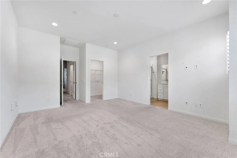 10765 Graphite St Spring Valley, CA 91977