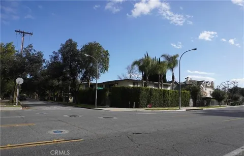 642 Orange Grove #7