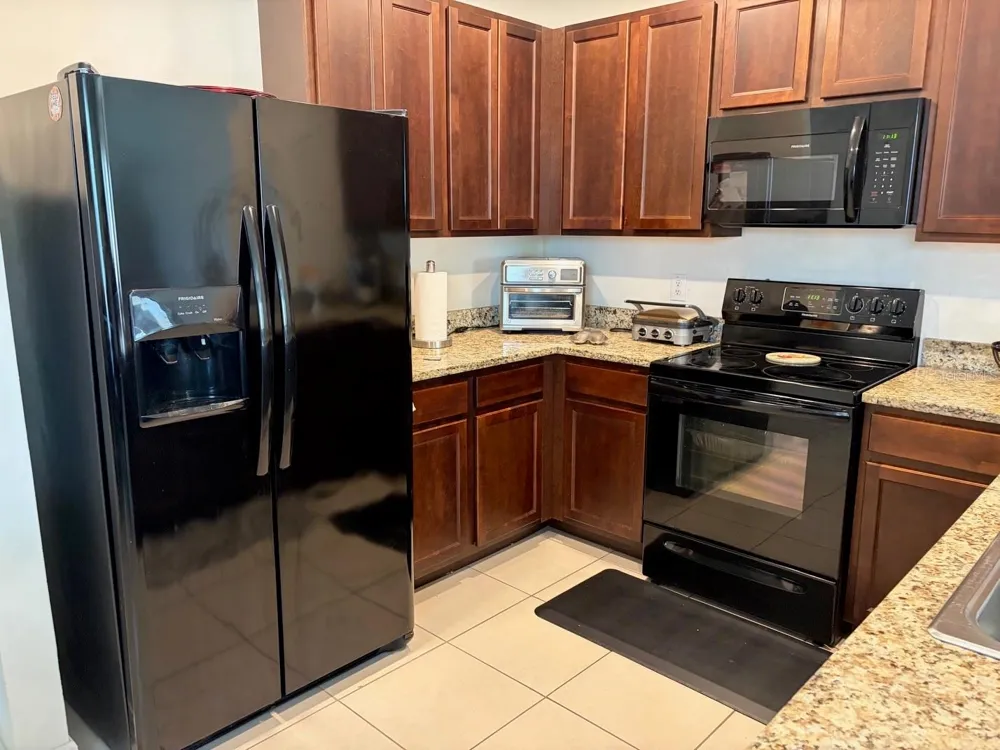 16252 SILENT SANDS LANE Odessa, FL 33556