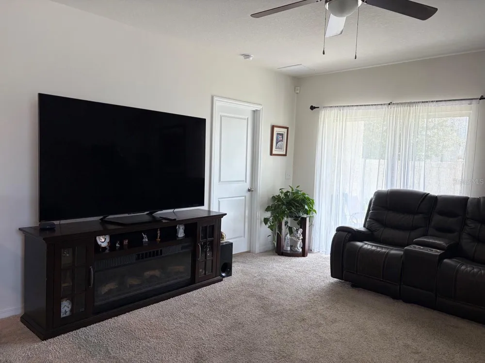 16252 SILENT SANDS LANE Odessa, FL 33556