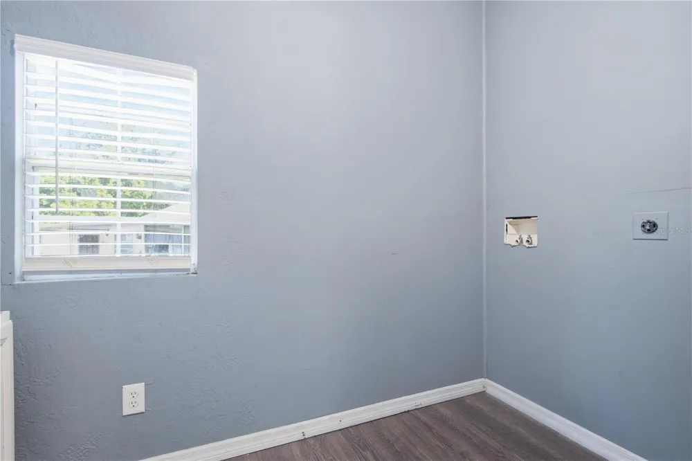 39217 FIBELKORN ROAD Zephyrhills, FL 33540