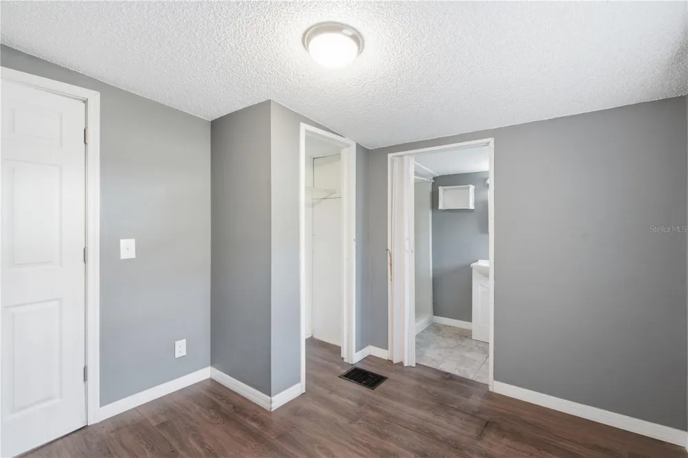 39217 FIBELKORN ROAD Zephyrhills, FL 33540
