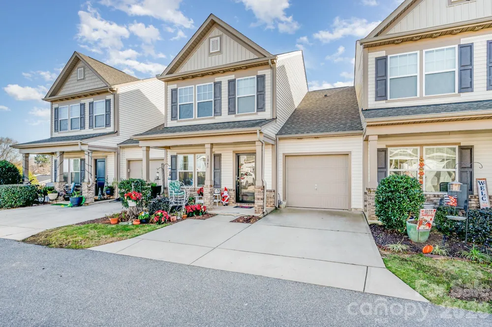 104 Blackstone Court Statesville, NC 28677