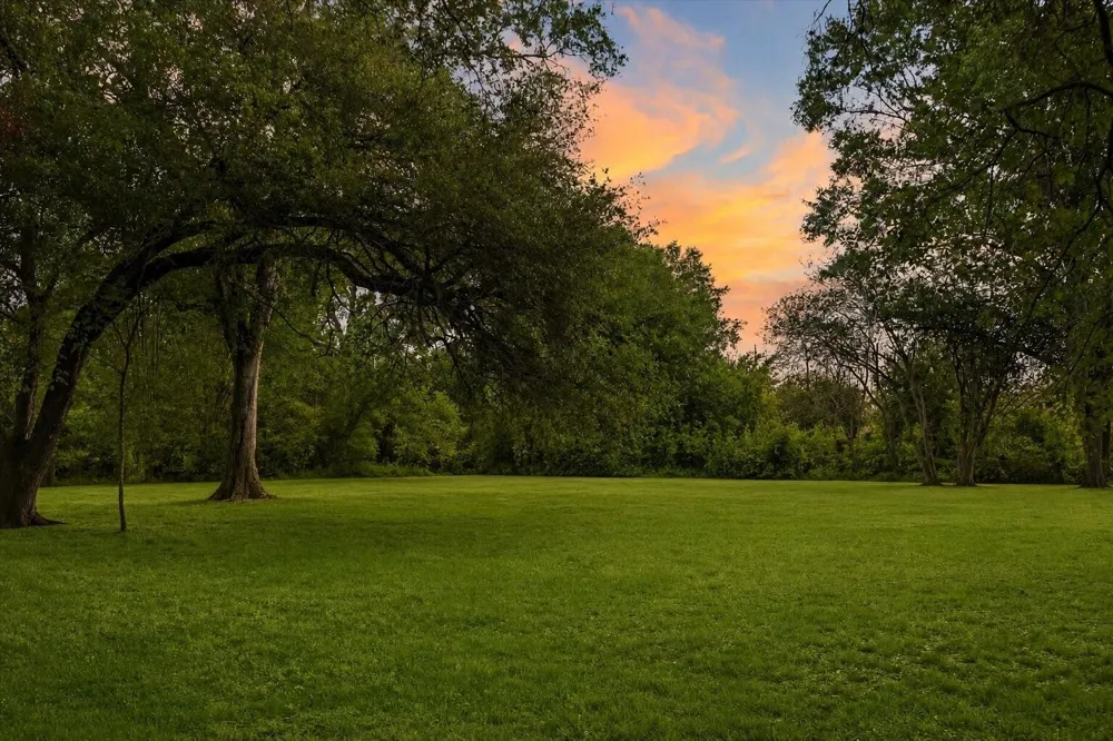 30315 Second Street Fulshear, TX 77441