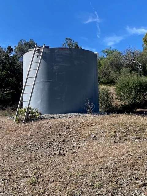 25898 Lakeside Road Tehachapi, CA 93561