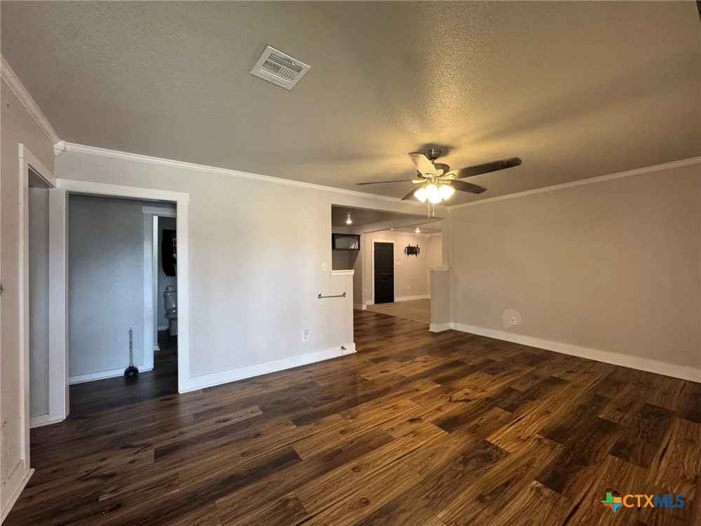2402 Oak Drive Gatesville, TX 76528