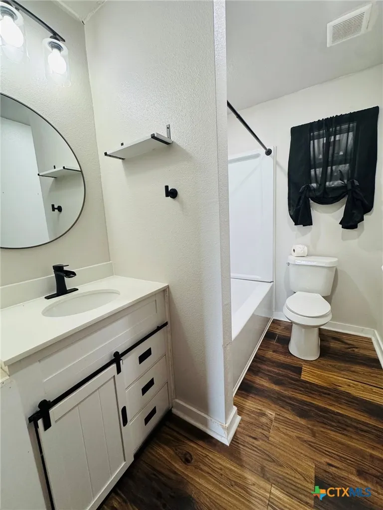 2402 Oak Drive Gatesville, TX 76528