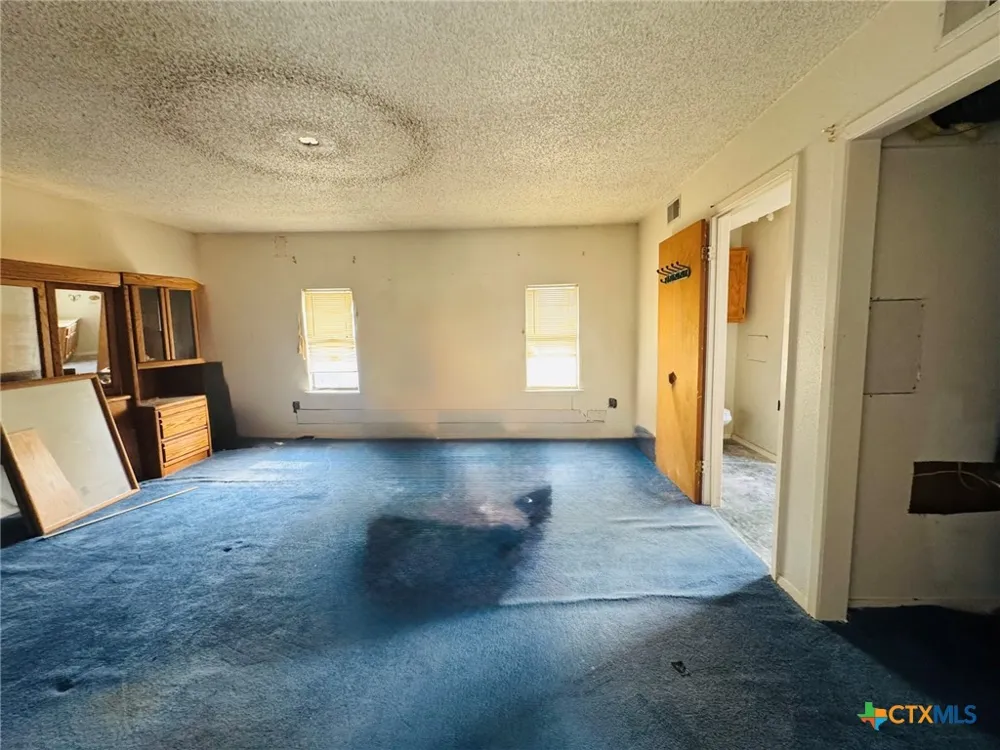 2402 Oak Drive Gatesville, TX 76528
