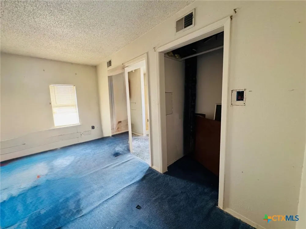 2402 Oak Drive Gatesville, TX 76528
