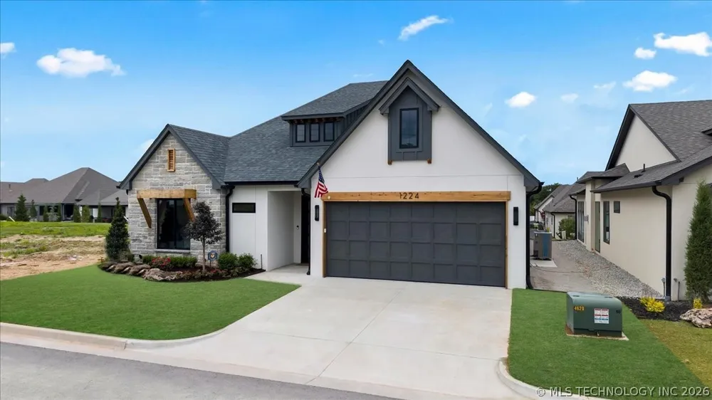1224 72nd Street Broken Arrow, OK 74014