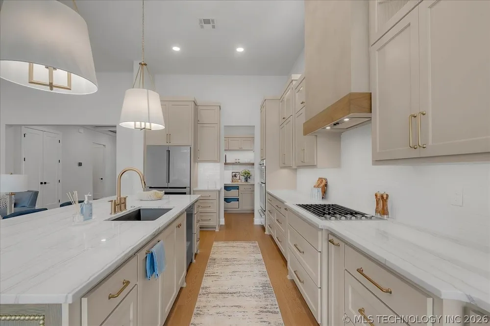 1224 72nd Street Broken Arrow, OK 74014