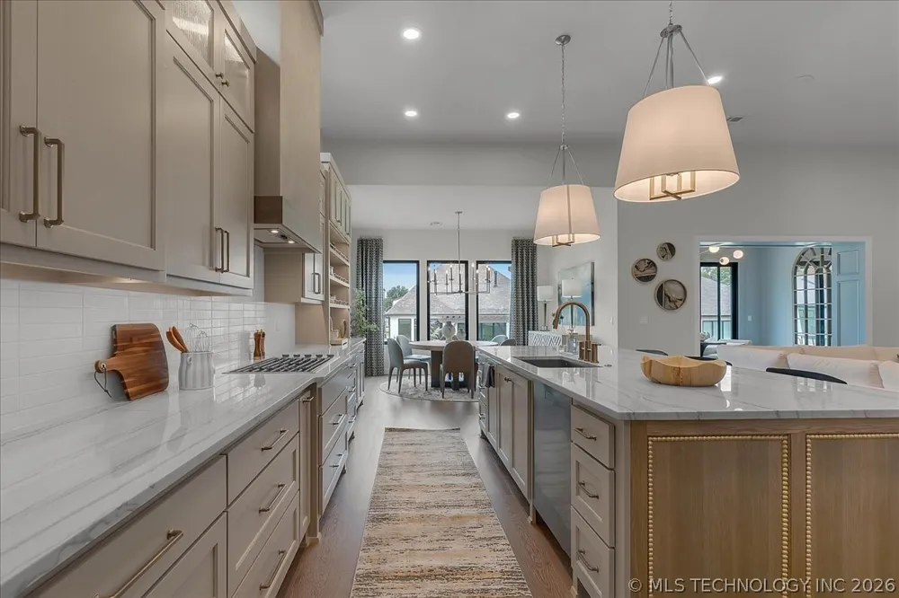 1224 72nd Street Broken Arrow, OK 74014