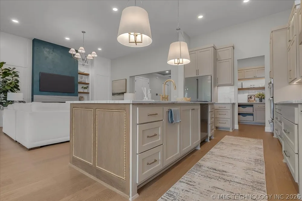 1224 72nd Street Broken Arrow, OK 74014