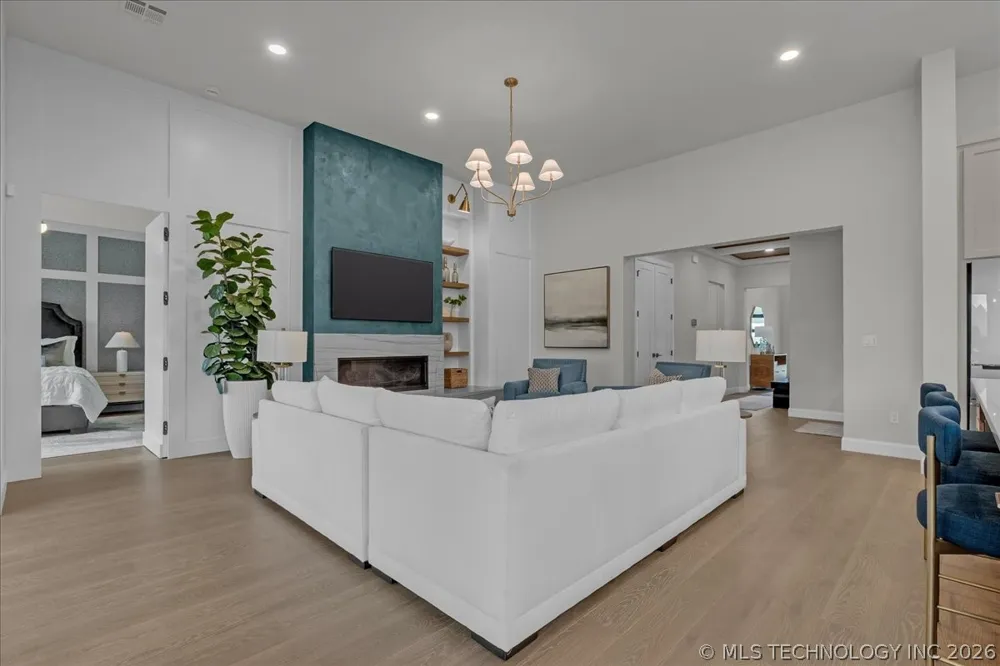 1224 72nd Street Broken Arrow, OK 74014