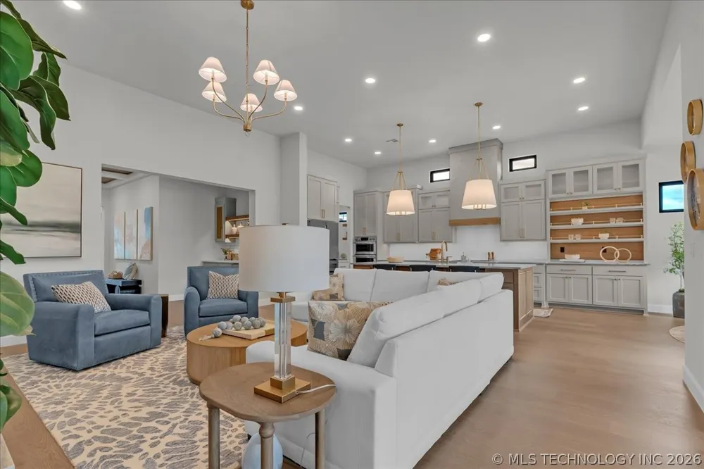 1224 72nd Street Broken Arrow, OK 74014