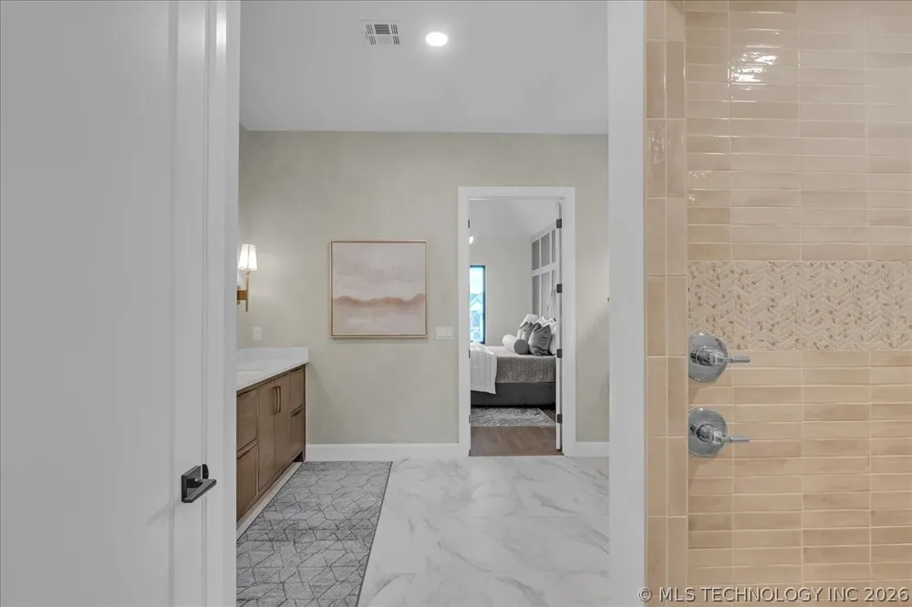 1224 72nd Street Broken Arrow, OK 74014