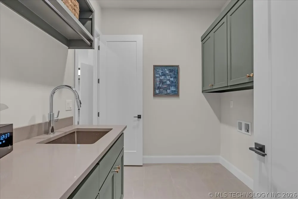 1224 72nd Street Broken Arrow, OK 74014