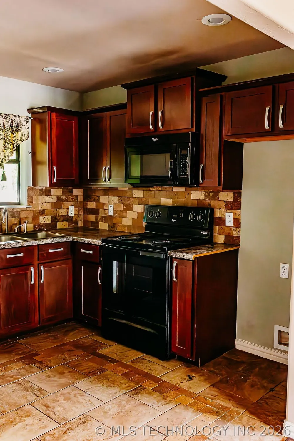 1102 Culbertson Street SW Ardmore, OK 73401
