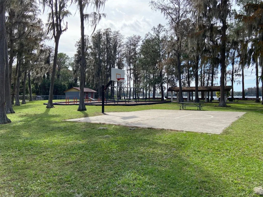 0 BOUNTY/BARRETT New Port Richey, FL 34654