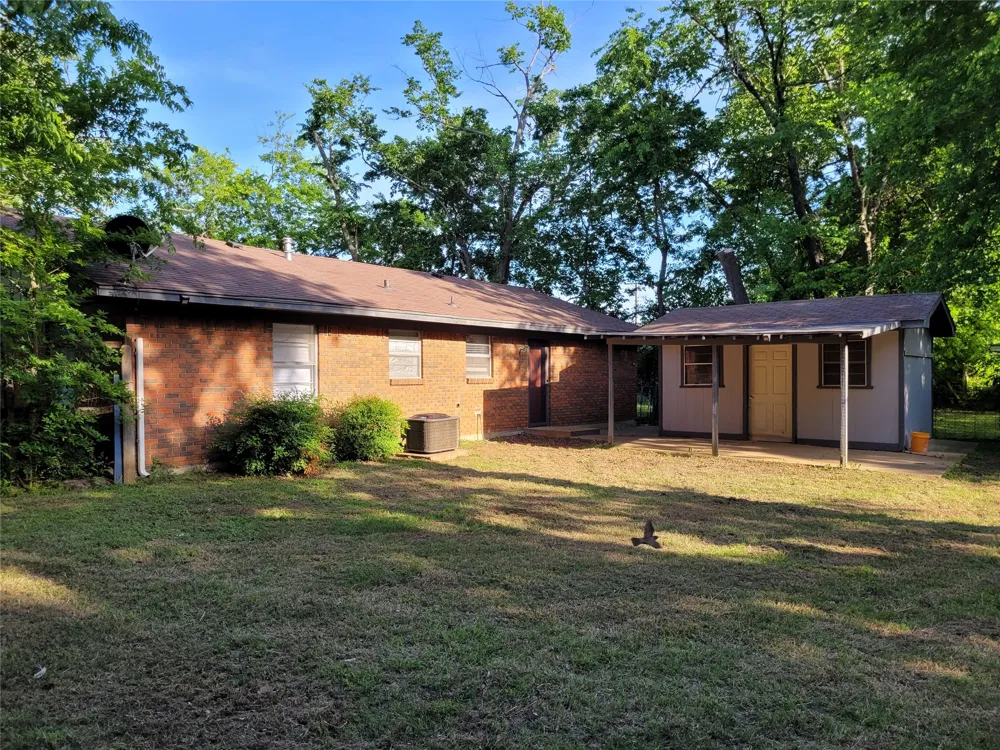 410 SW 22ND Paris, TX 75460
