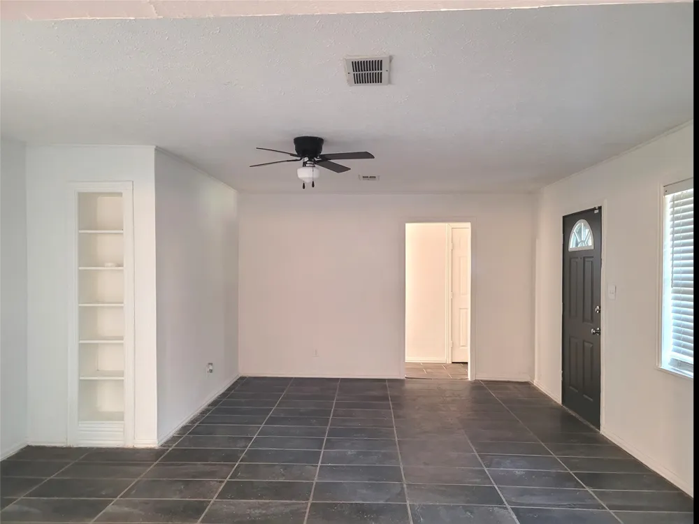 410 SW 22ND Paris, TX 75460