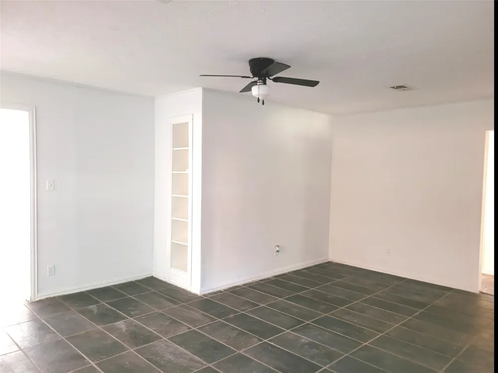 410 SW 22ND Paris, TX 75460