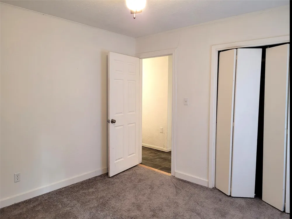 410 SW 22ND Paris, TX 75460