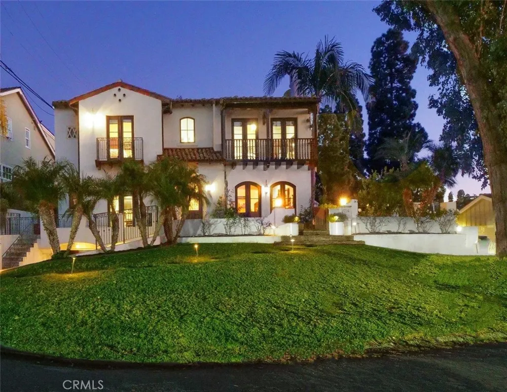 1724 Via Estudillo Palos Verdes Estates, CA 90274