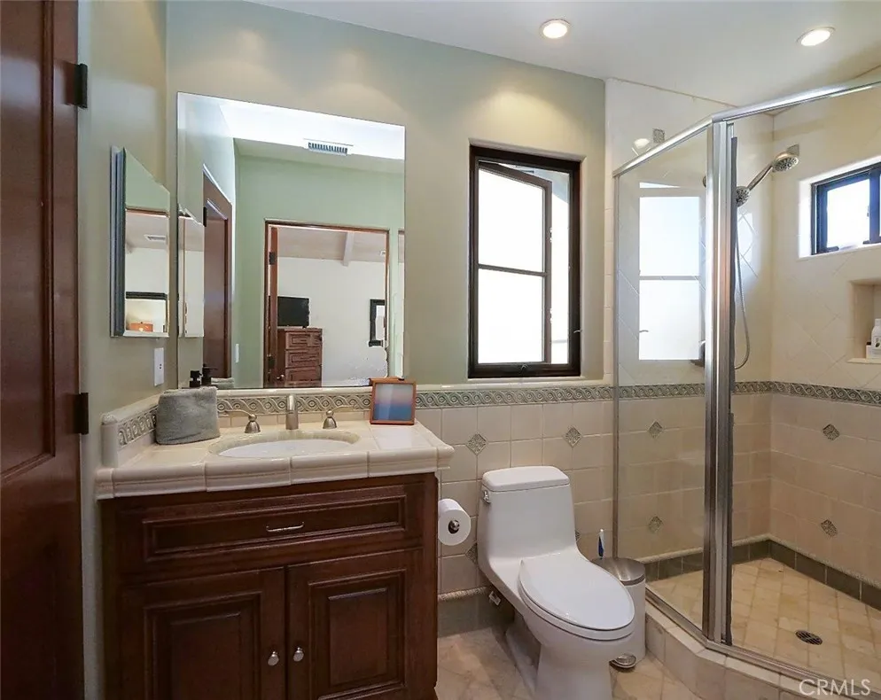 1724 Via Estudillo Palos Verdes Estates, CA 90274