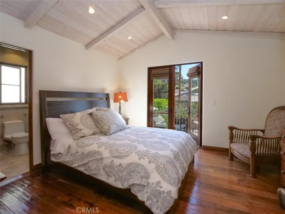 1724 Via Estudillo Palos Verdes Estates, CA 90274