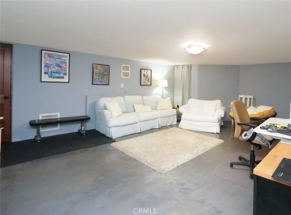 1724 Via Estudillo Palos Verdes Estates, CA 90274