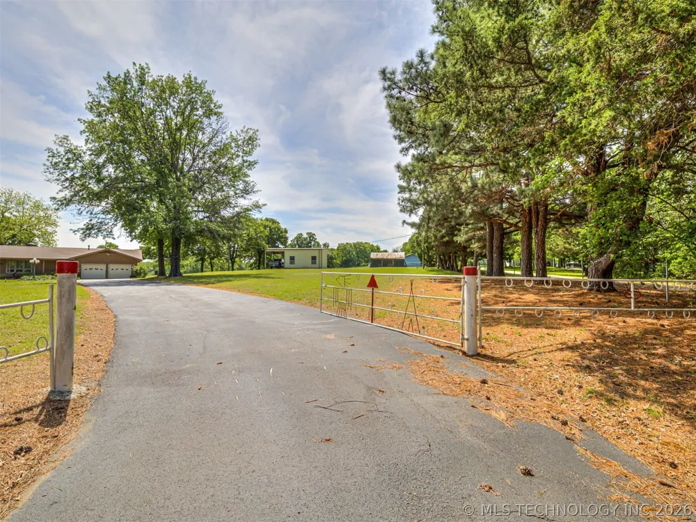 2742 W 103rd Street Sperry, OK 74073
