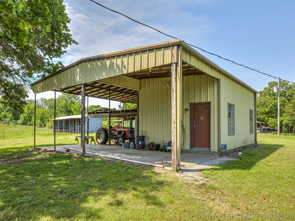 2742 W 103rd Street Sperry, OK 74073