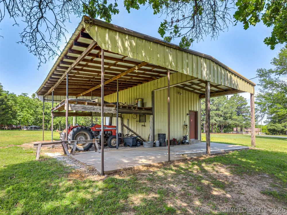 2742 W 103rd Street Sperry, OK 74073