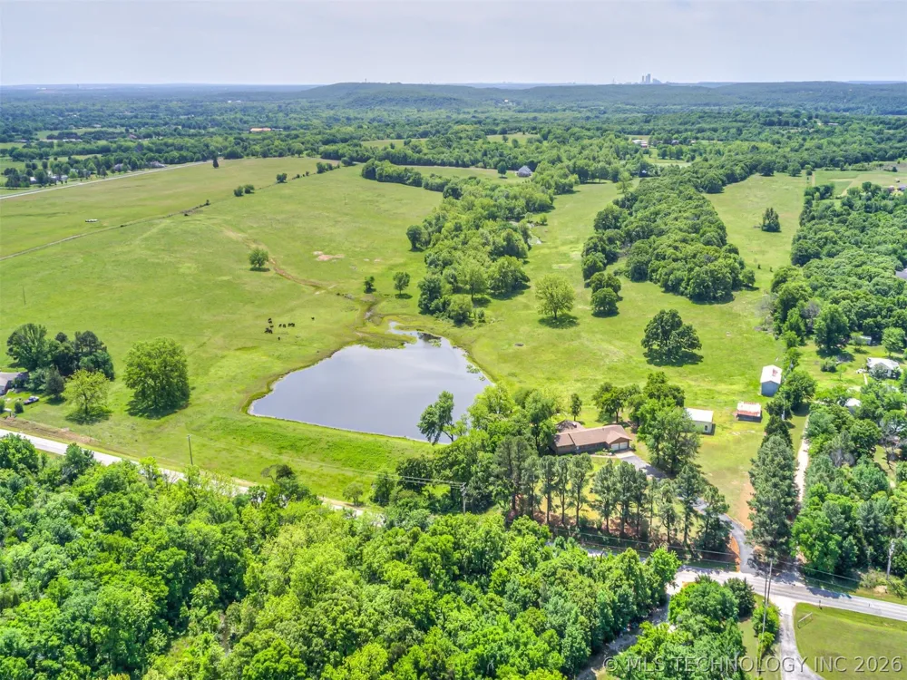 2742 W 103rd Street Sperry, OK 74073