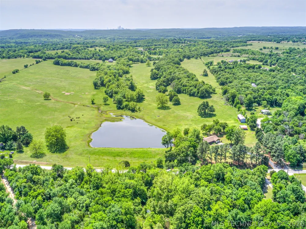 2742 W 103rd Street Sperry, OK 74073