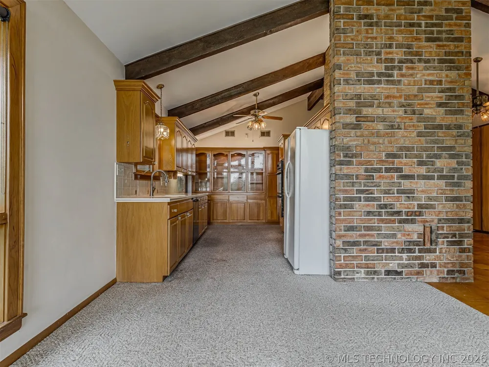 2742 W 103rd Street Sperry, OK 74073