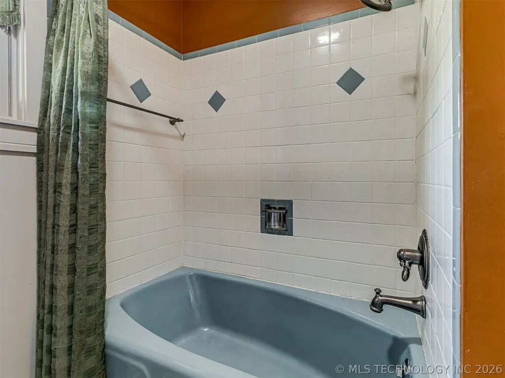 2742 W 103rd Street Sperry, OK 74073