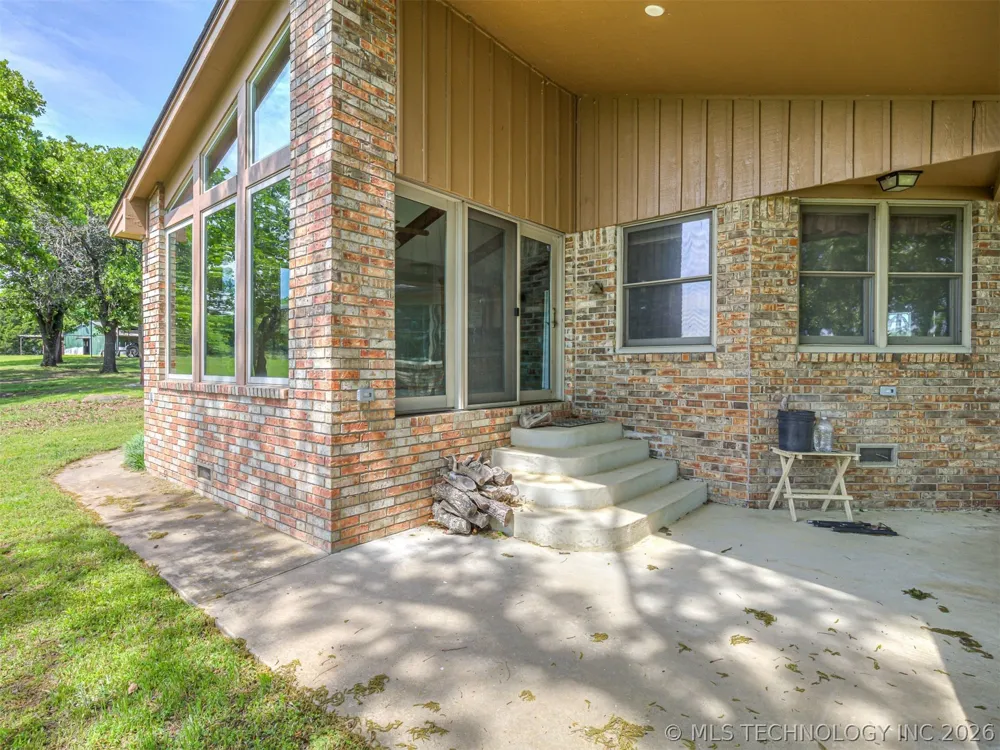 2742 W 103rd Street Sperry, OK 74073
