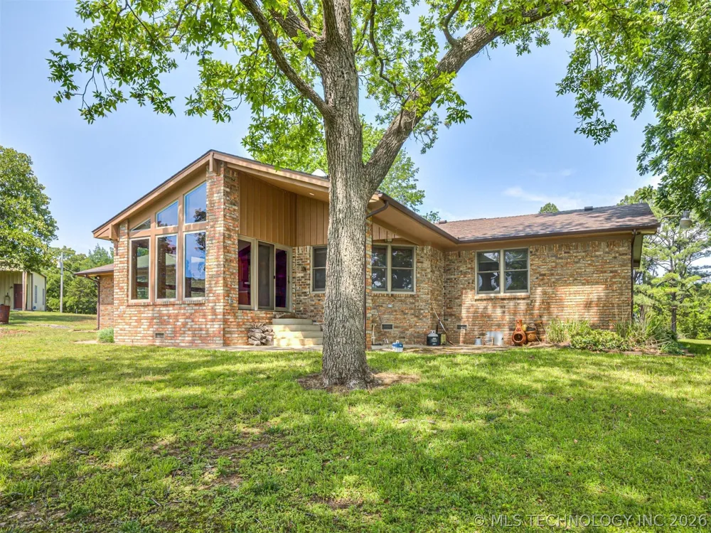 2742 W 103rd Street Sperry, OK 74073