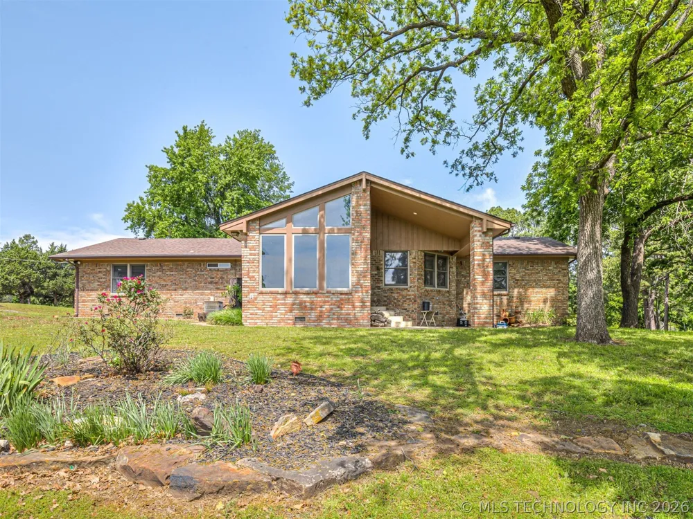 2742 W 103rd Street Sperry, OK 74073