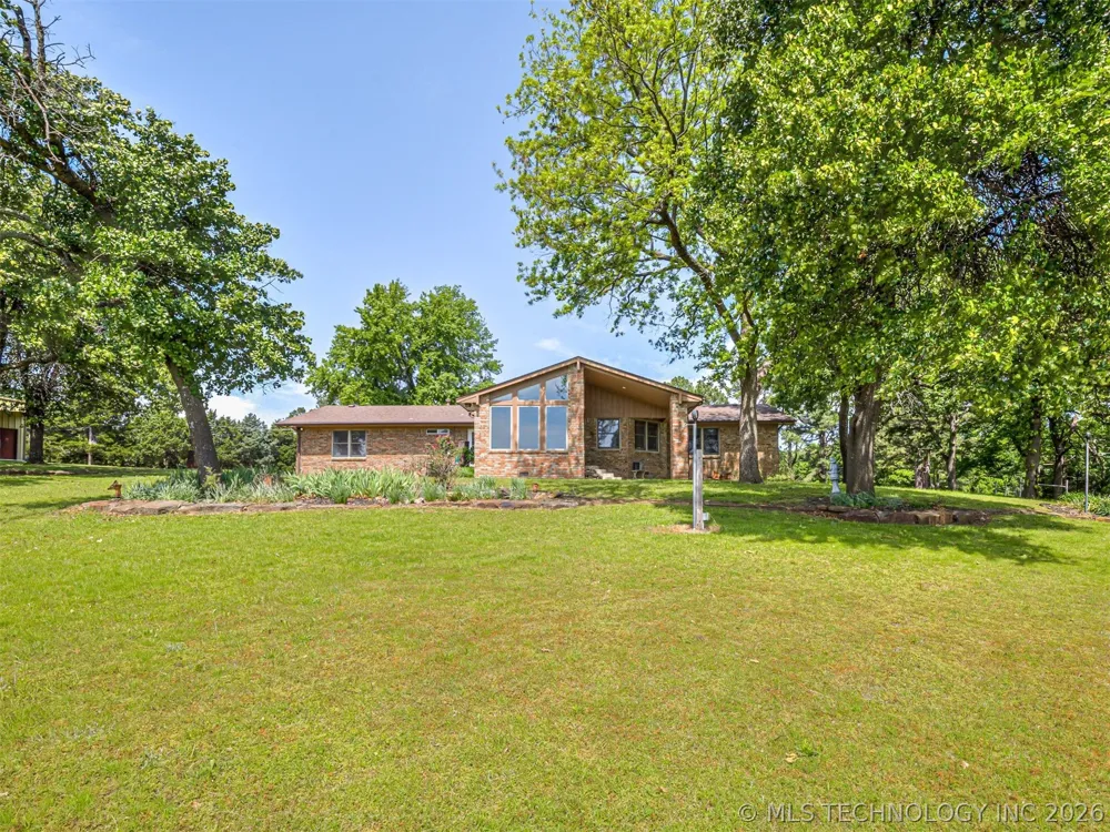 2742 W 103rd Street Sperry, OK 74073