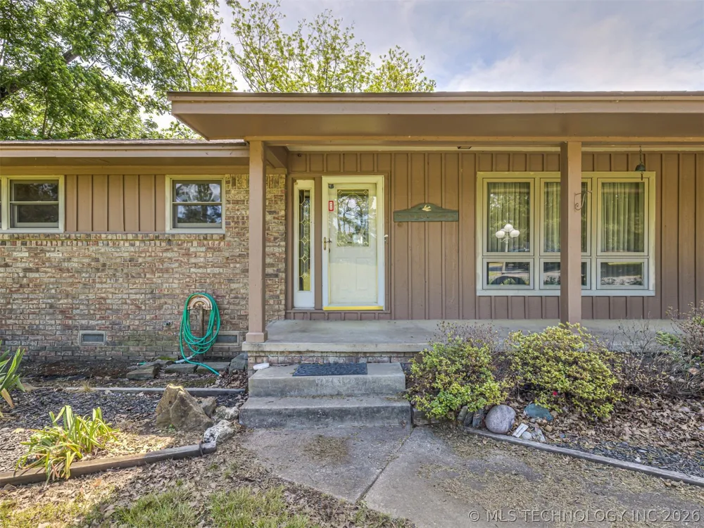 2742 W 103rd Street Sperry, OK 74073
