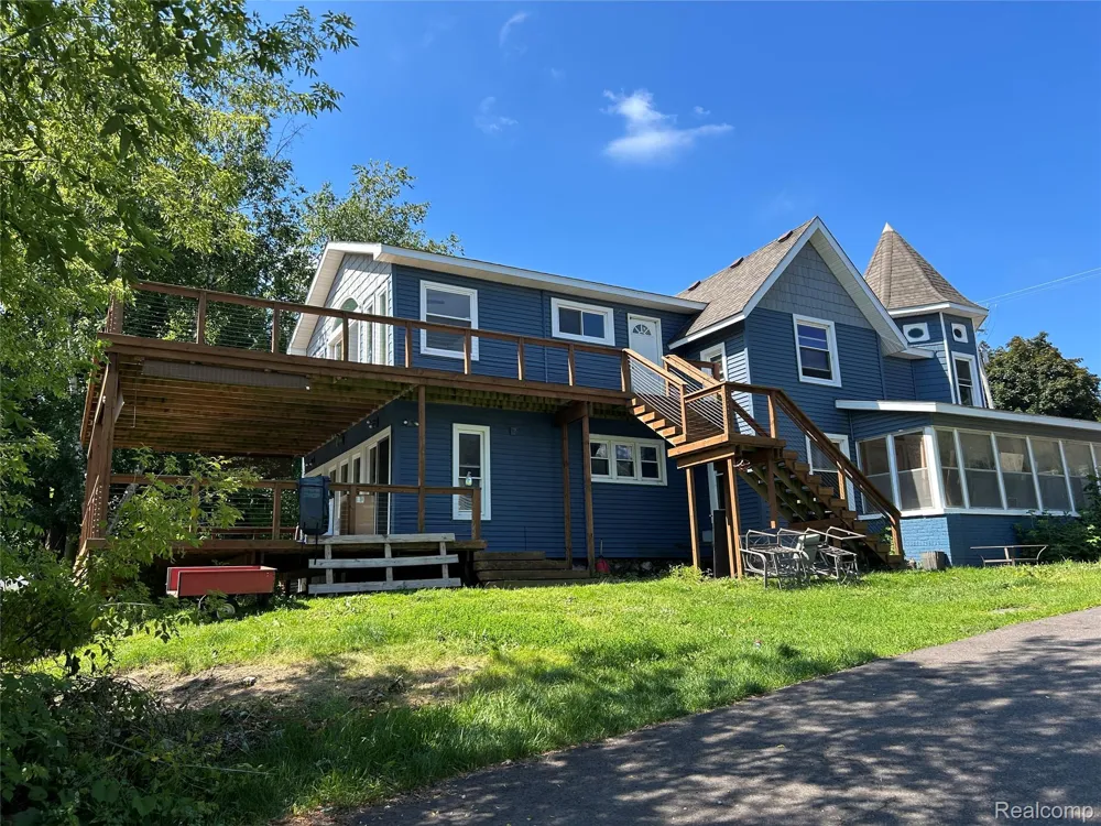 16185 Seymour Road Argentine Township, MI 48451