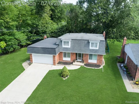 26207 Meadowbrook Way