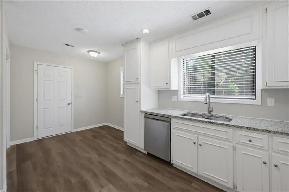 120 Softwood Circle Roswell, GA 30076