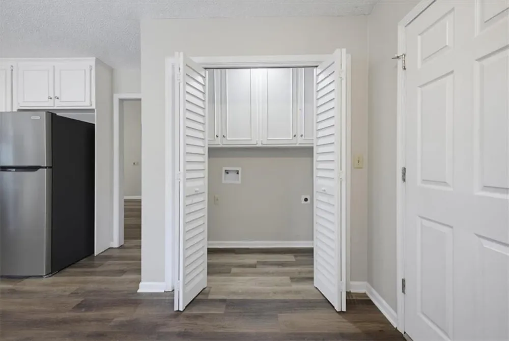 120 Softwood Circle Roswell, GA 30076