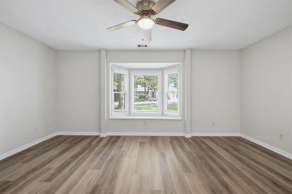 120 Softwood Circle Roswell, GA 30076